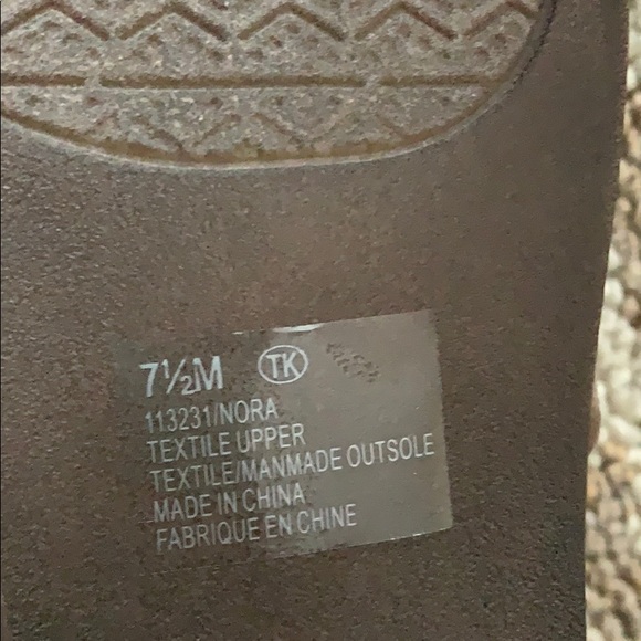 Maurices Ankle Boots - Picture 6 of 7